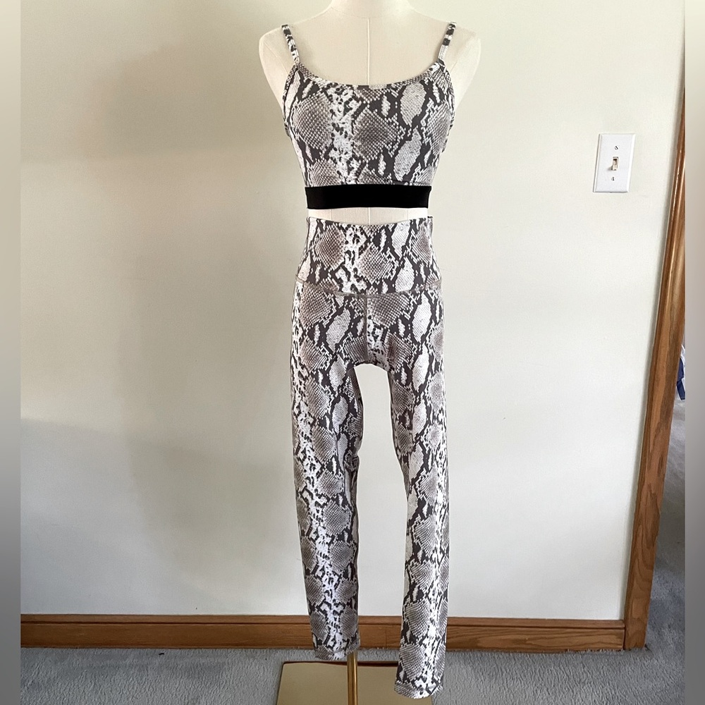 TNA (Aritzia) Snake Print Leggings
